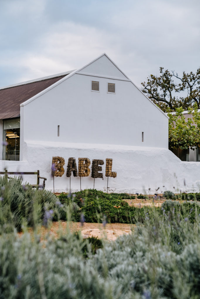 Restaurante Babel | MUNDO DE AMOR CAMINANDO