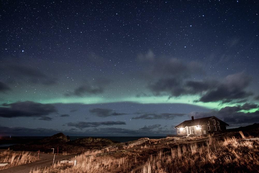 Northern lights Lofoten conecta lodges Noruega