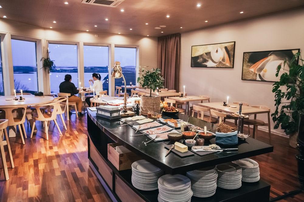 Desayuno buffet en Lovund Hotell Norway
