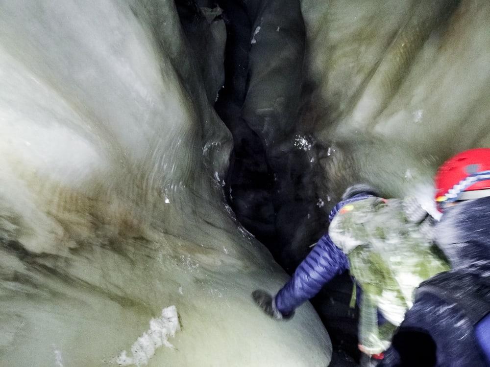 Caminata a la cueva de hielo Spitsbergen