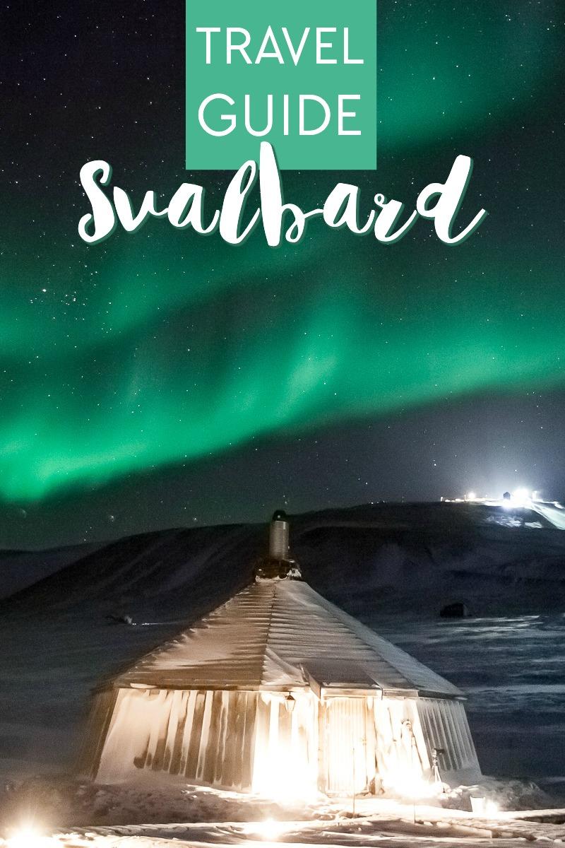 Guía de viaje a Svalbard, Noruega, que incluye auroras boreales, trineo forzado y una caminata en la cueva de hielo del Ártico