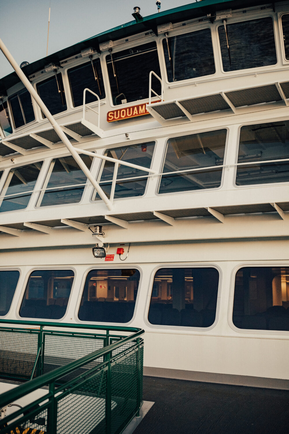 Ferry Suquamish desde Mulkilteo a Widbey Island, Washington