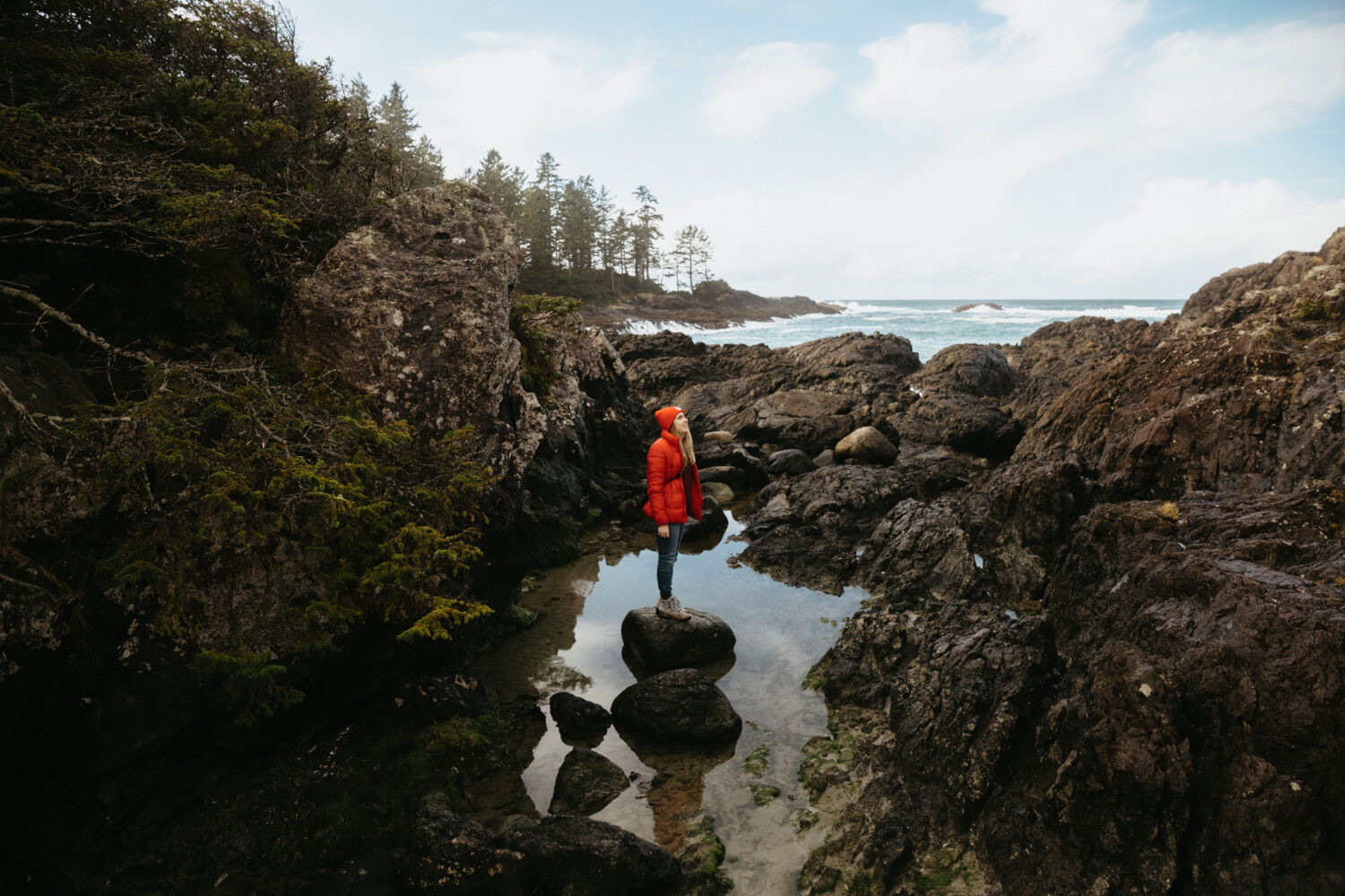 Emily Mandagie explora el Parque Nacional Pacific Rim - TheMandagies.com