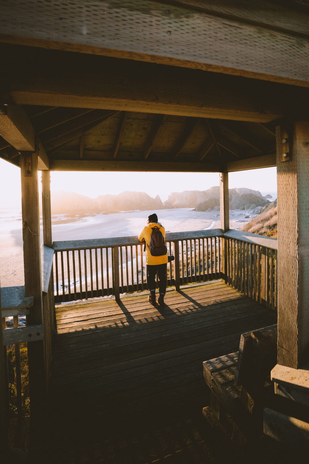 Berty Mandagie en las escaleras Coquille y Sunset - Bandon Beach Oregon