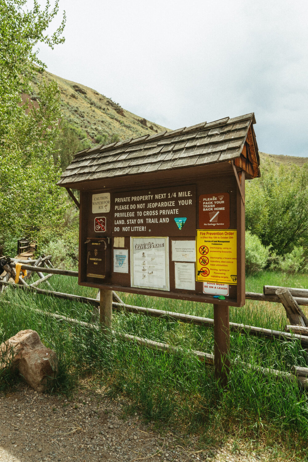 Signo de Goldbug Hot Springs Trailhead