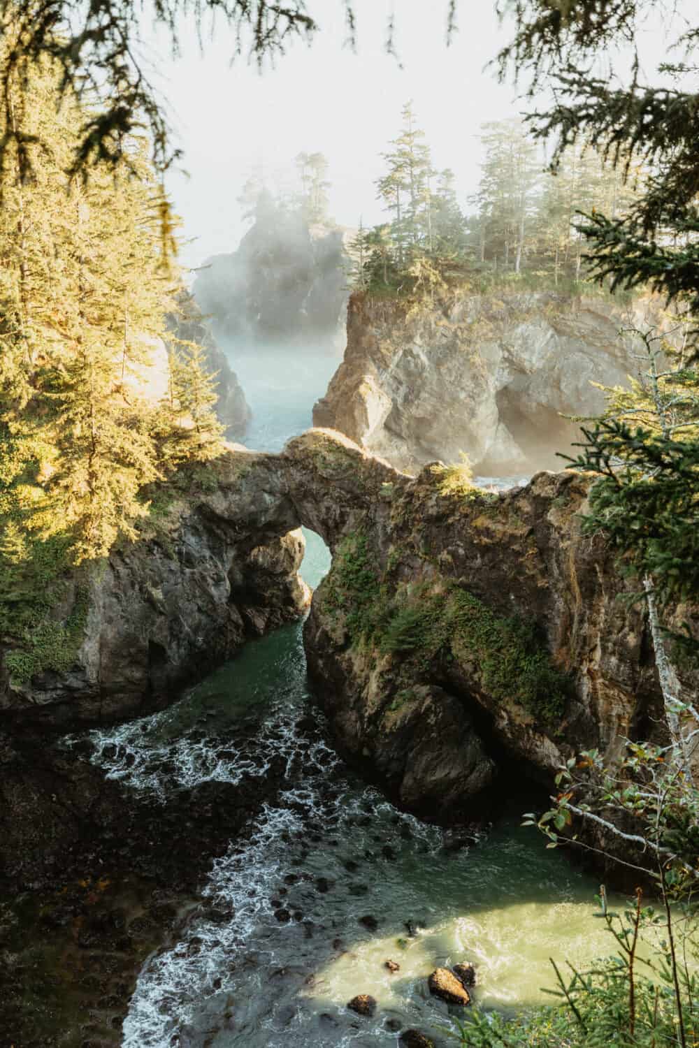 Las mejores playas de la costa sur de Oregon - natural bridges
