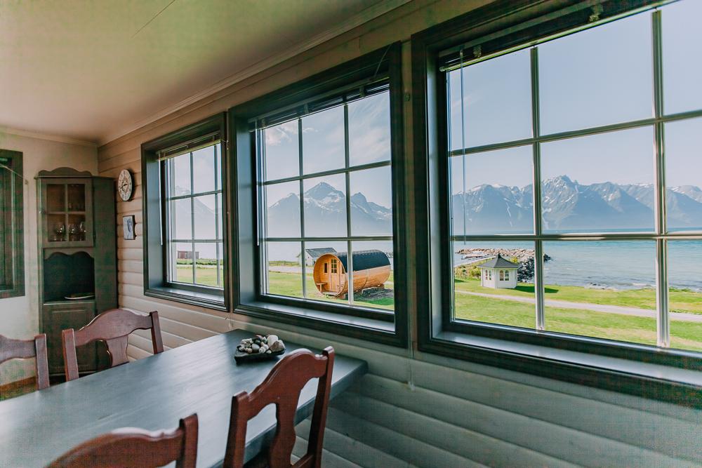 Lyngen Fjord Hut Norte de Noruega