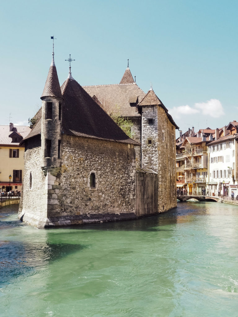 Annecy Francia El mundo de la pasión por los viajes