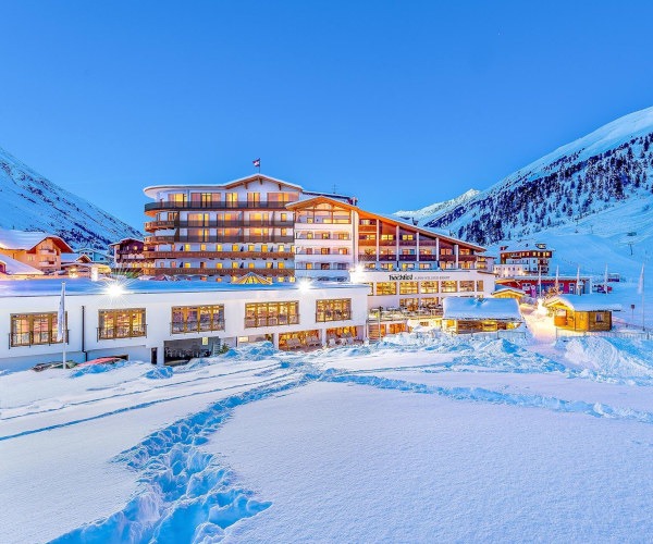 Hochfirst Alpen-Wellness Resort, externo