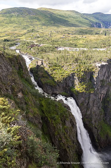 Vøringsfossen y el río Bjoreio.